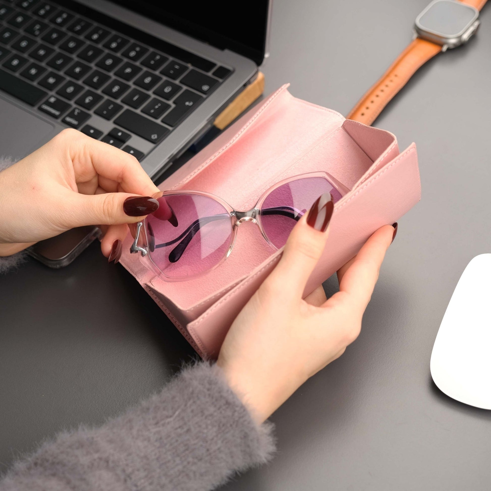 Triangle Leather Glasses Case – Vintage Eyewear Holder-9